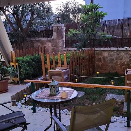 M&M Airport Stop Garden Apartment Spáta 外观 照片