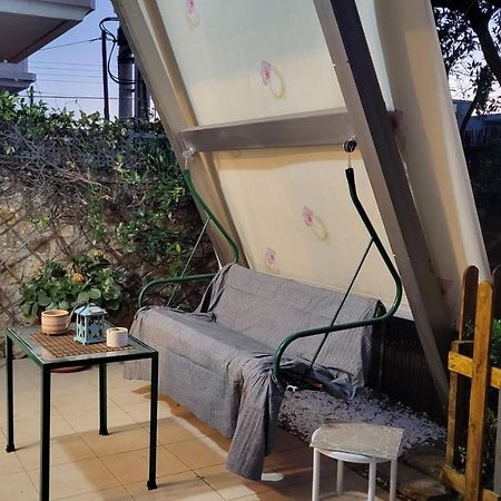 M&M Airport Stop Garden Apartment Spáta 外观 照片
