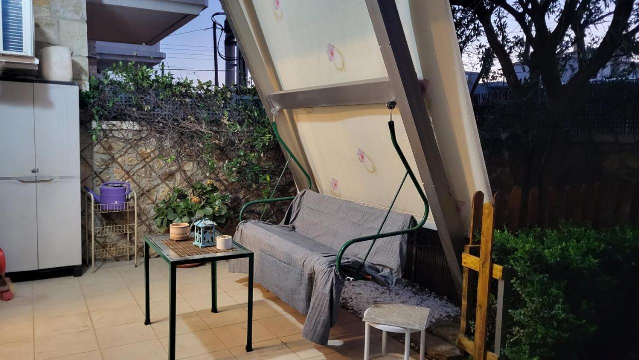 M&M Airport Stop Garden Apartment Spáta 外观 照片