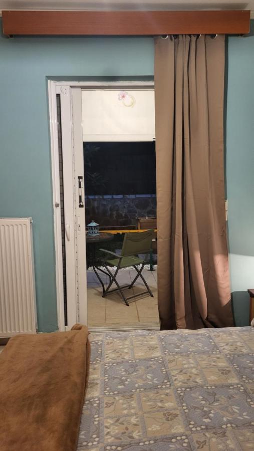 M&M Airport Stop Garden Apartment Spáta 外观 照片