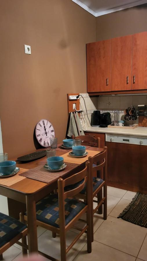 M&M Airport Stop Garden Apartment Spáta 外观 照片